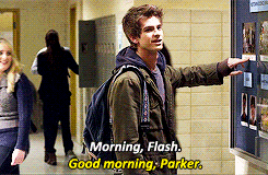 tumblr_n44g7y8Fui1s7blr9o10_r1_250.gif