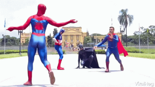 spiderman-dancing-showdown-with-superman-6aa6o5ltrtttznpt.gif