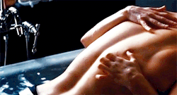 tumblr_o8quwhMZab1skel9ko4_250.gif