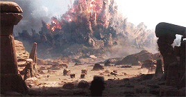 tumblr_oezn4wq9x11sdiuwlo1_r1_400.gif