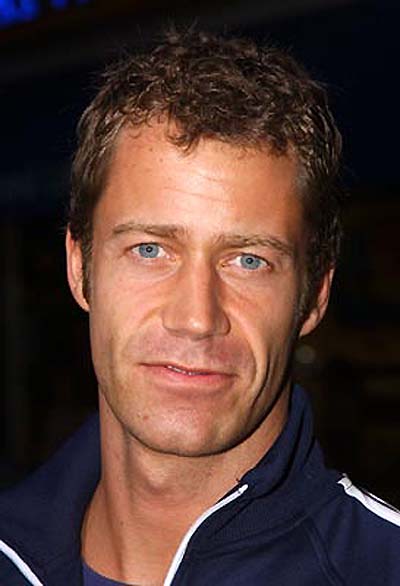 Eureka_Colin_Ferguson_2.jpg