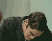 tenor.gif