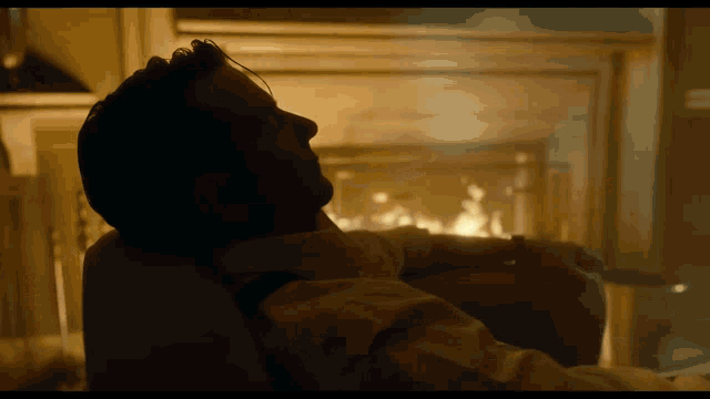 nightmare-alley-guillermo-del-toro.gif