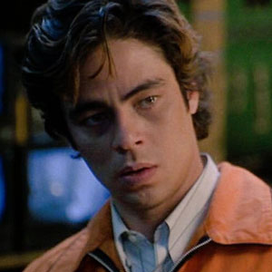 FF-Benicio-del-Toro-Excess-Baggage.jpg