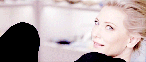 tumblr_o14m3nYUYX1uj9x4to3_r1_500.gif