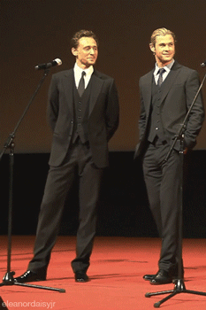 tumblr_me58eh2Myw1rb6i7to4_250.gif