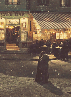 tumblr_or84ul6N0X1rvp4o7o3_250.gif