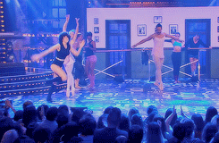 tumblr_o4yp68W2SW1uxhwb1o2_250.gif
