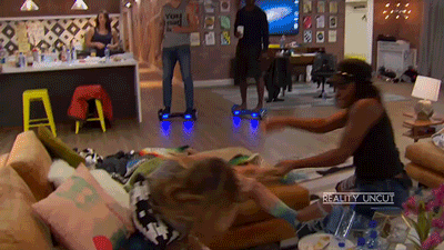 tumblr_o7v6yzUYH81r8w2xvo1_400.gif