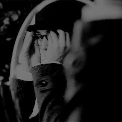 tumblr_o1a0r96cRj1uuxzsno1_250.gif