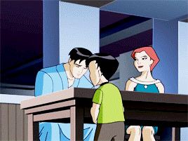 tumblr_onz41ujg4v1rrkahjo5_400.gif