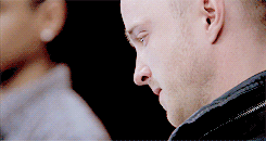 tumblr_n6jyxuQiQH1qglx18o3_250.gif