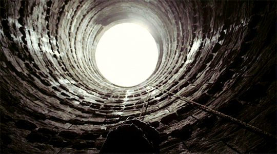 tumblr_p5huscy1yv1v2cpm5o9_r1_540.gif