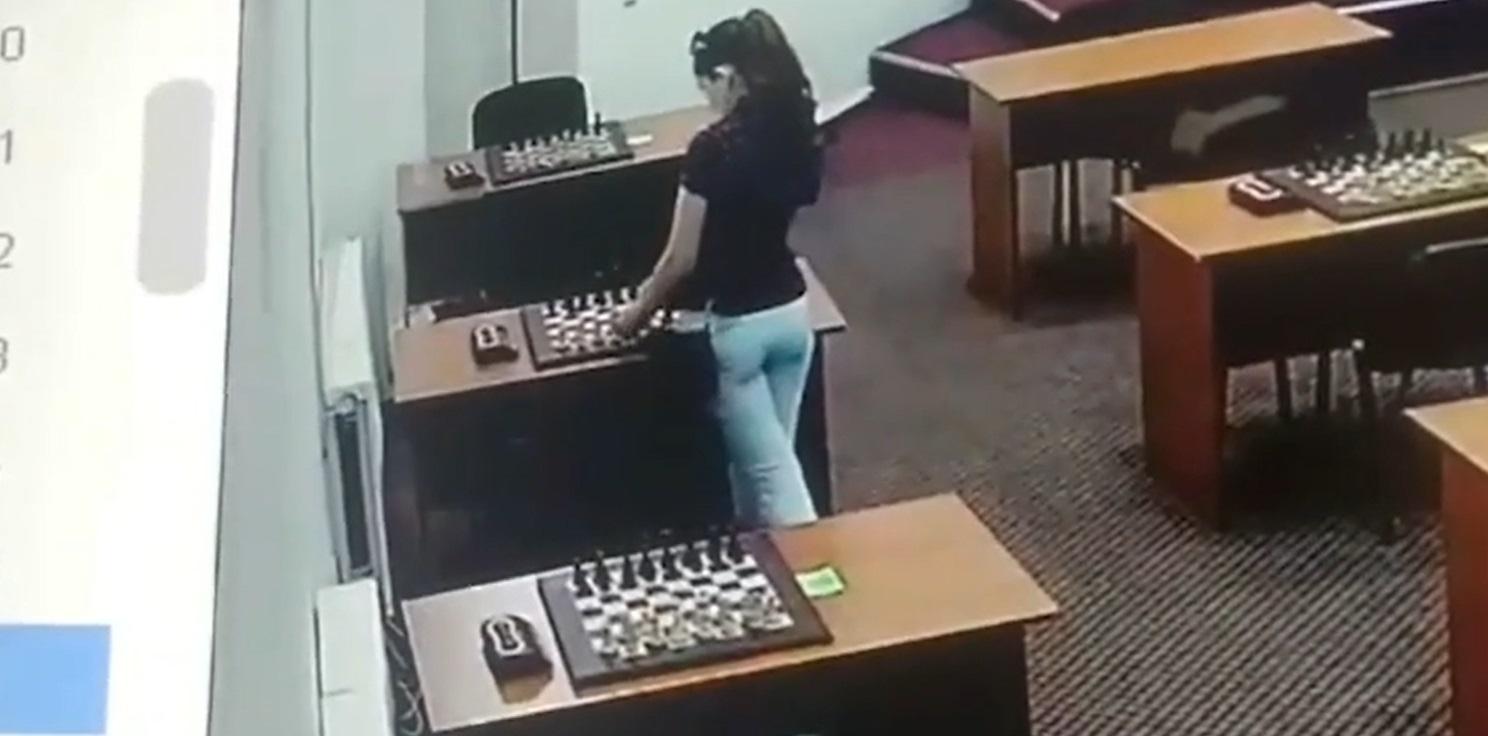 www.chess.com