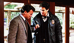 tumblr_no7d62MXfe1uvq6uoo3_250.gif