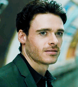 tumblr_oso4jouZsI1v101dyo2_400.gif