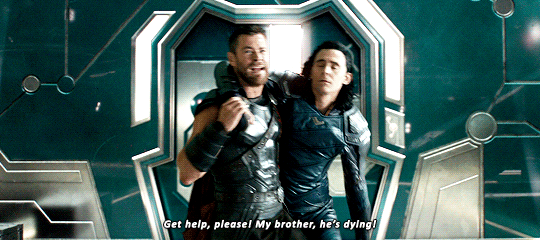 tumblr_pcsy4gWUyg1rp74xfo2_540.gif