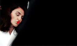 tumblr_nrbxvwW1WA1u1axvbo1_250.gif