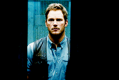 tumblr_nfi26fK7vM1s2pcrvo3_r1_250.gif