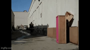 7e282b699299125e9f5cc74e007c2951.gif