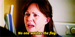 tumblr_n0eagmbuza1r94jnqo6_r2_250.gif