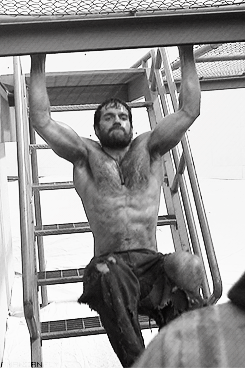 tumblr_my8sqqGFZn1rei3gfo3_250.gif