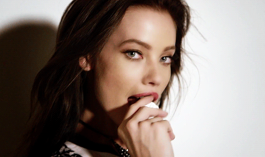 tumblr_oxqd065h4x1rmxa4zo4_r1_540.gif
