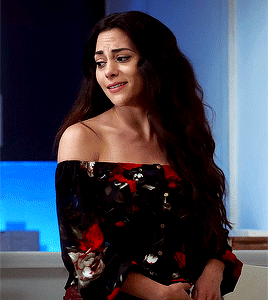 tumblr_puqtv5ZqUX1r5uehlo2_400.gif
