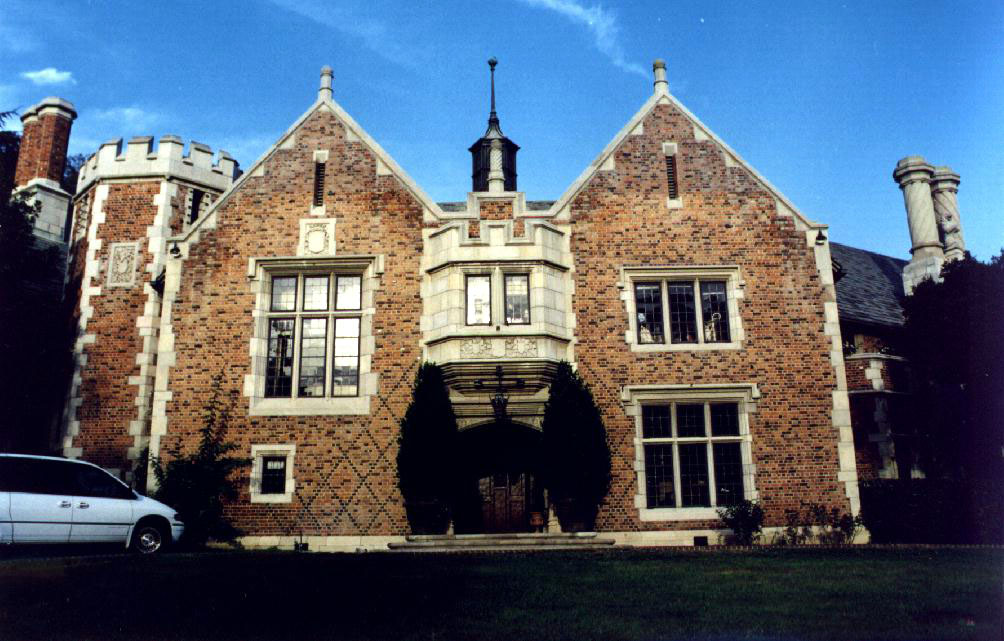 wayne_manor.jpg