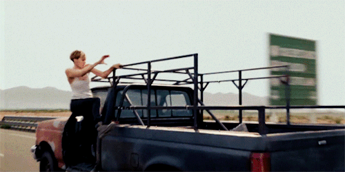 tumblr_prypsiD3Pl1rrkahjo1_500.gif