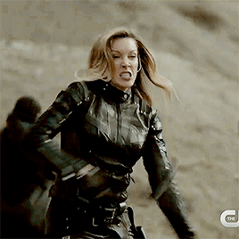 tumblr_nnunwvbzBY1u563huo1_400.gif