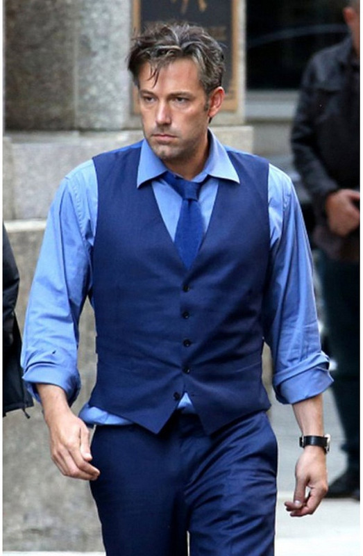 ben-affleck-vest-850x1300.jpg