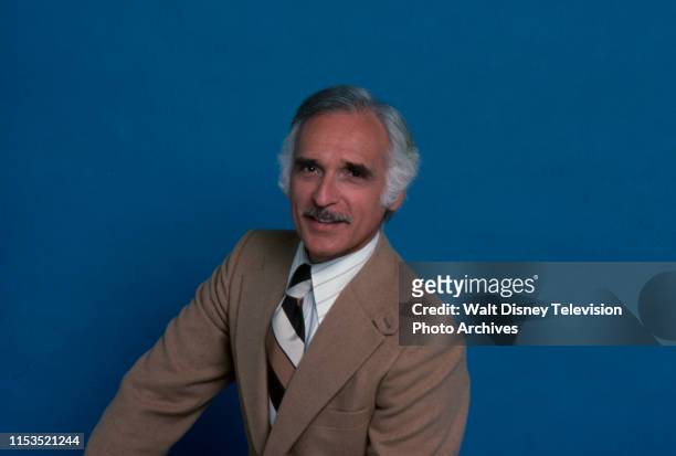 harold-gould-promotional-photo-for-the-abc-tv-movie-the-feather-and-father-gang.jpg