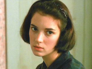 1e57e4fef17d47f498b2e7dd78b5d405--winona-ryder-mermaids.jpg