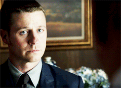 tumblr_neu23wQT9T1rrkahjo9_250.gif