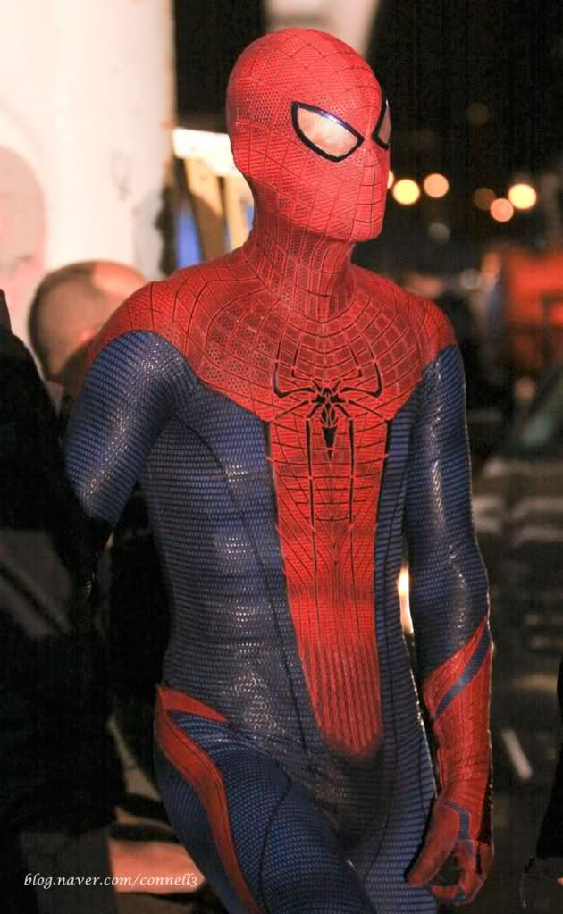 the-amazing-spider-man-costume.jpg