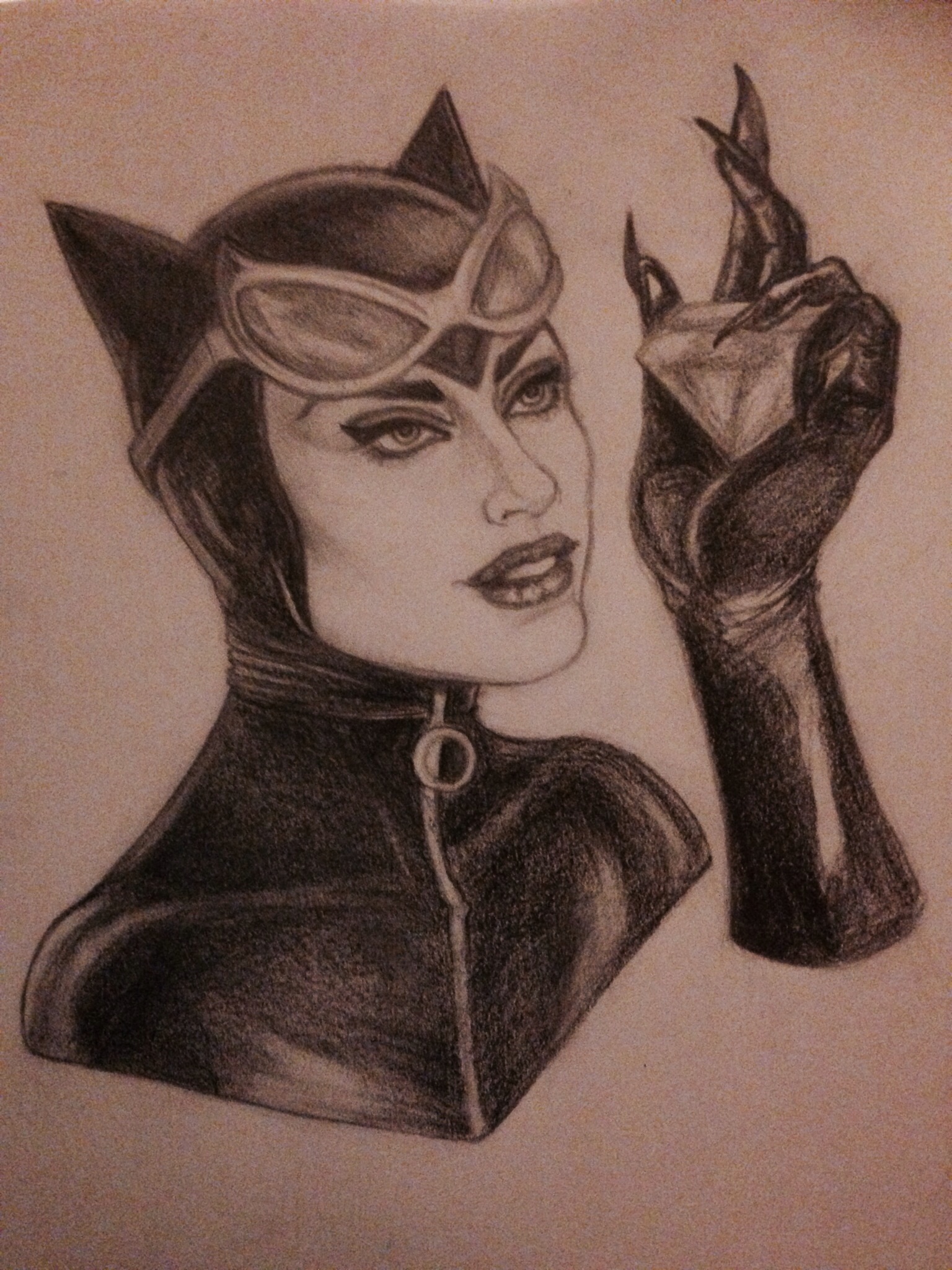 catwoman_bust_by_mattsimas-d7710uq.jpg