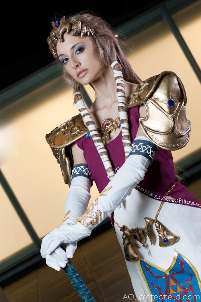 zelda_princess_by_ivettepuig-d4ez5dt.jpg