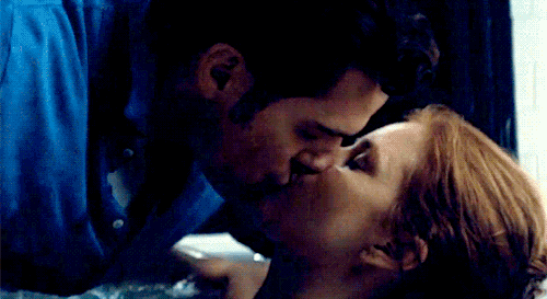 tumblr_o8qy0jmOk41sxwyufo1_500.gif