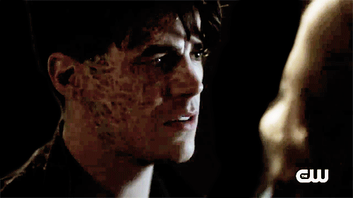 tumblr_optgg3T4v11rvb1ddo2_500.gif