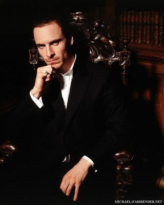 HEX_michael_fassbender_22183126_320_399.jpg