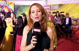 tumblr_oxnvau427y1rpubqio10_r1_400.gif