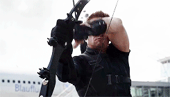 tumblr_o3u4cr4c7j1s14k1wo5_r1_250.gif