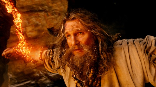wrath-of-the-titans-liam-neeson-zeus-600x337.jpg