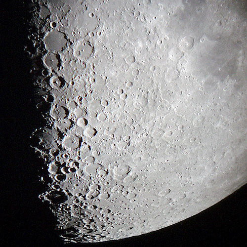moon_99_02_23_south.jpg