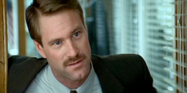 aaron-eckhart-the-pledge.jpg