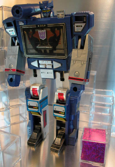 soundwave1a.jpg