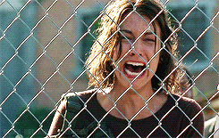 tumblr_mx8wzrHGEE1qcvp48o2_250.gif