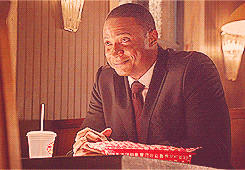 tumblr_mesn23KQCP1qex0dmo6_250.gif