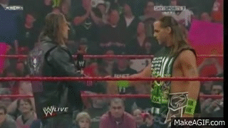 4DAwM_.gif